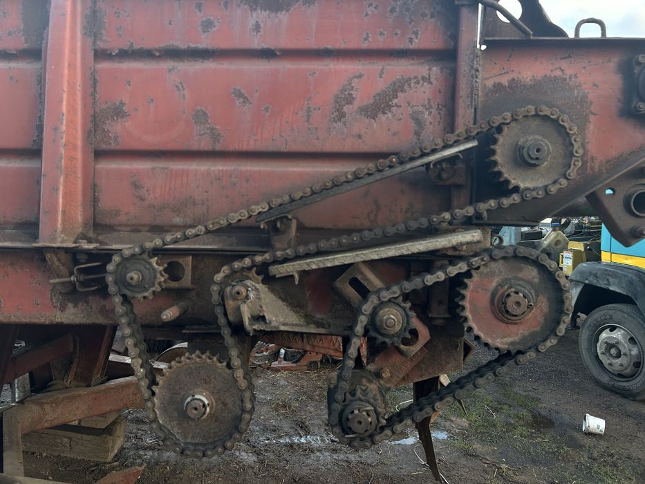 Продам навозоразбрасыватель прт 9