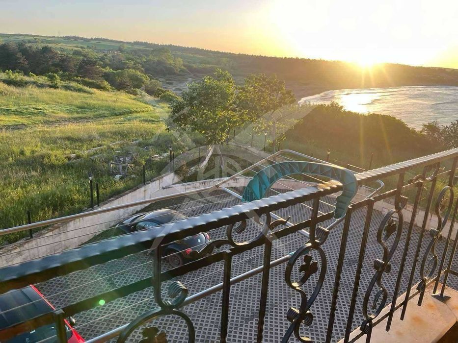 Двустаен апартамент в Лозенец 98137