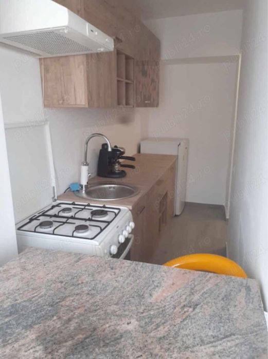 Închiriez ap 1 camera