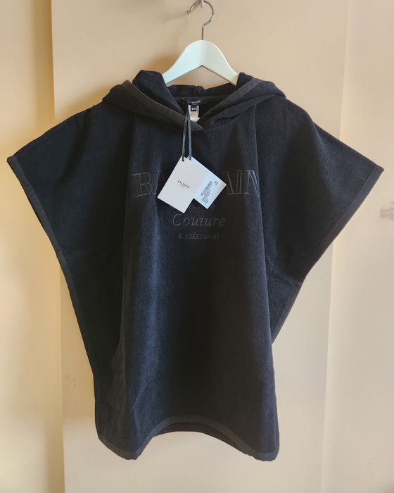 BALMAIN S/M черно плажно пончо cover-up хавлиена туника с качулка лого