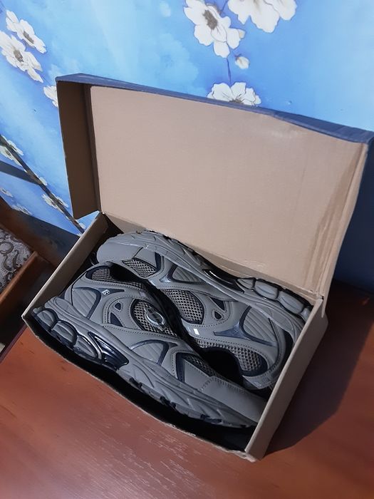 Продам новые красовки