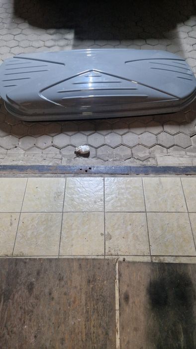 Автобокс Б/У 175 длина. 80ширина.