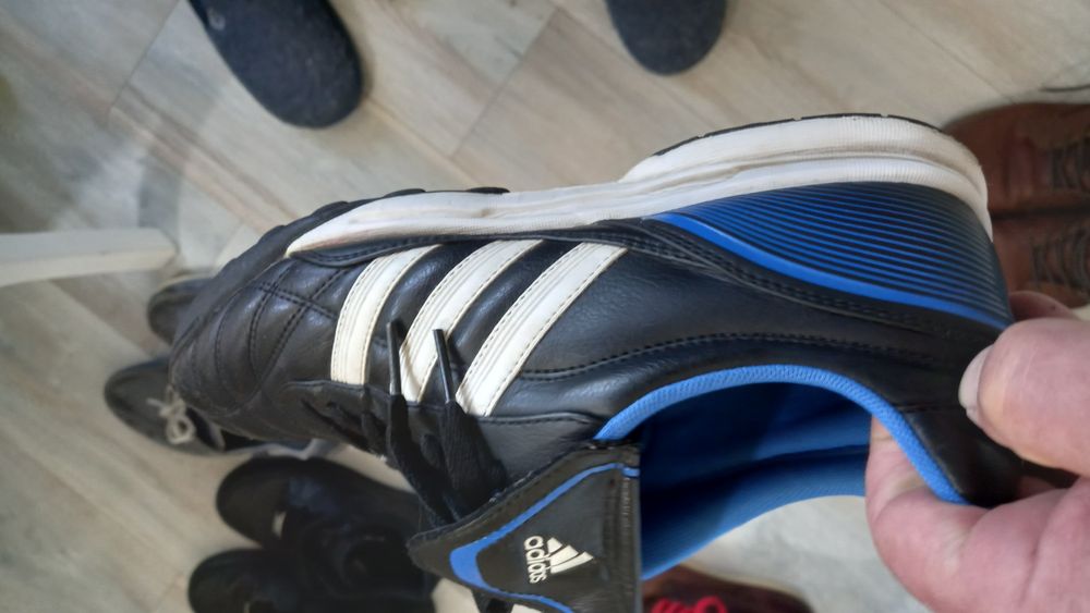 Обувки номер 41/42 цената е за всичките обувки 120лв.