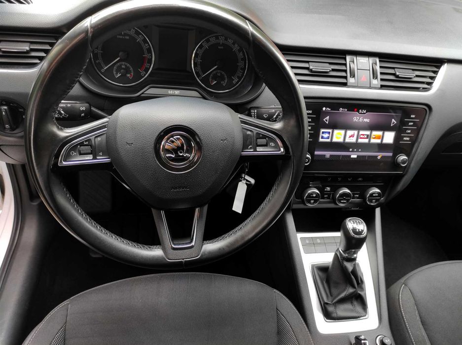 Шкода Октавия Facelift, Start Stop, Navi, Camera