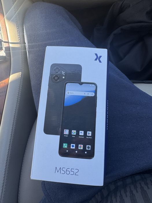 Vand telefon MAXCOM MS652 32gb