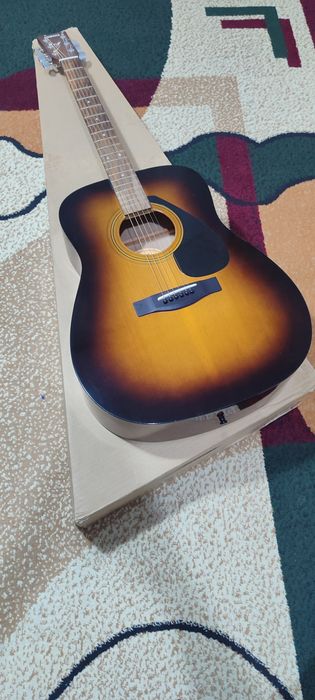 YAMAHA F310TBS (gitara) new