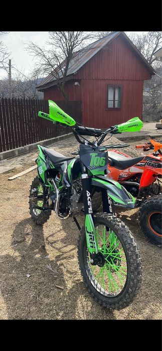 Cross 125 cc.