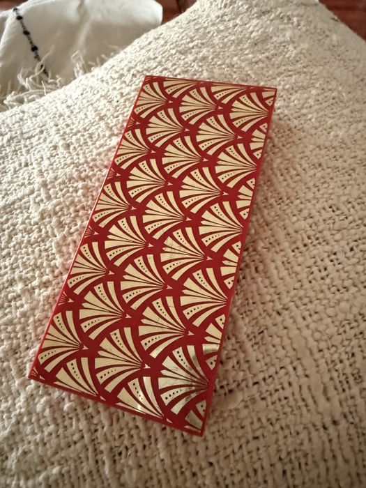 Тени este lauder