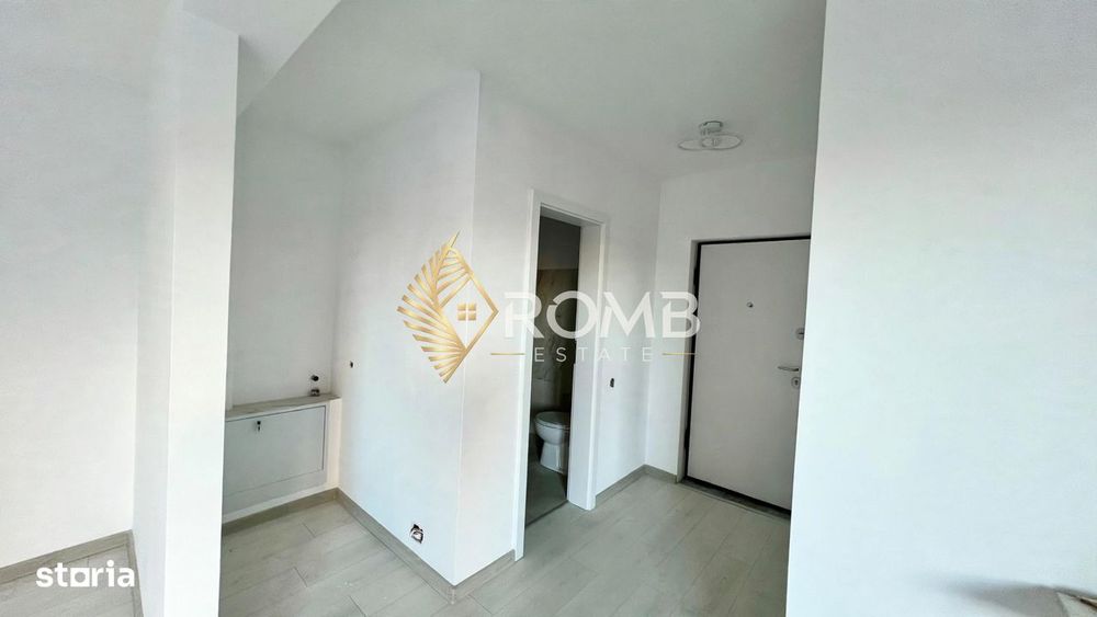 Apartament 3 camere, 70 mp utili, balcon, parcare, finisat, zona Pod I