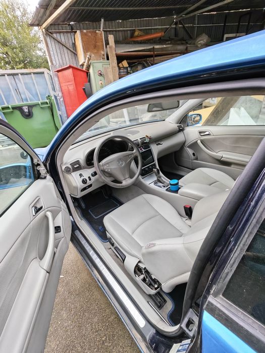 MERCEDES-BENZ C-Class 2002 — imagine 5