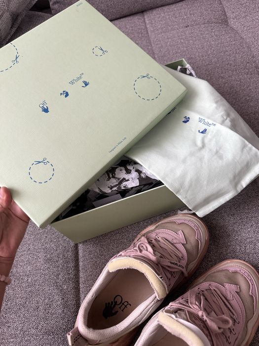 Маратонки OFF WHITE 40 номер