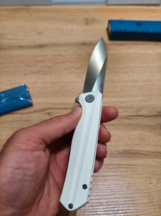 Сгъваем нож Petrified Fish PF818