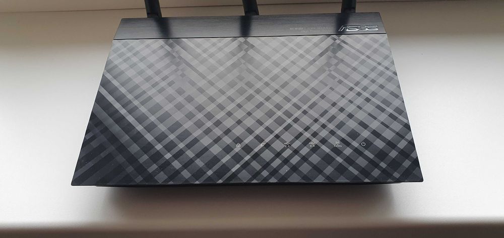 Router Asus RT-N18U 2.4GHz 600Mbps