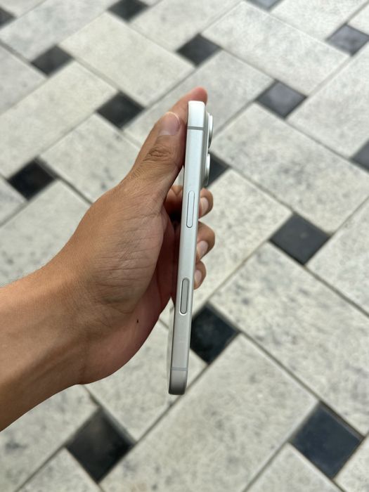 iPhone 17pro sim + e sim