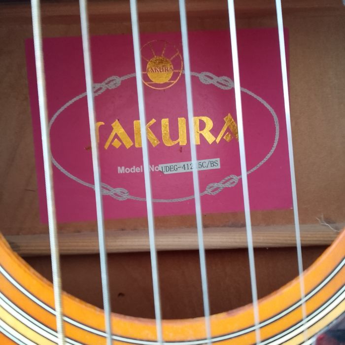 (Sakura) гитара 0