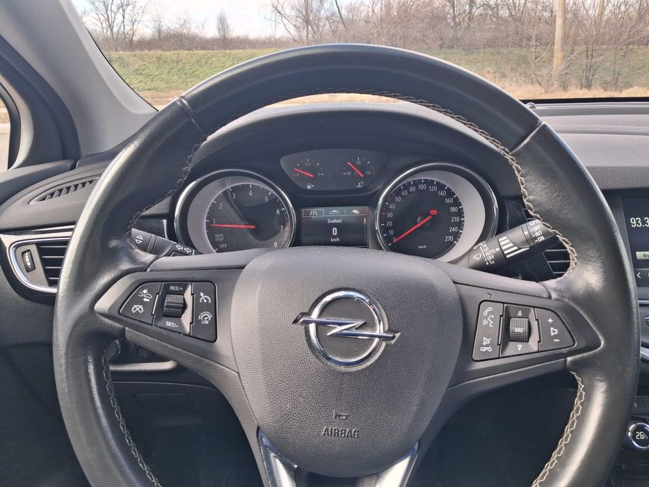 Opel Astra K 2021 1.2 benzina