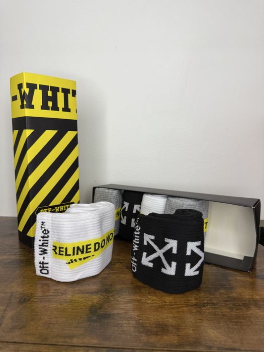 Set 6 perechi sosete OFF WHITE calitate deosebita cadoul perfect