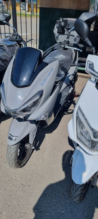 Огромный выбор скутиров