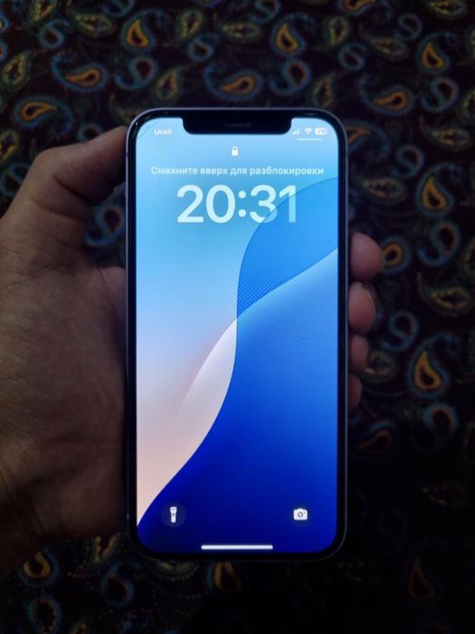Iphone12 Xolati yaxshi 256xotira 80% yomkist