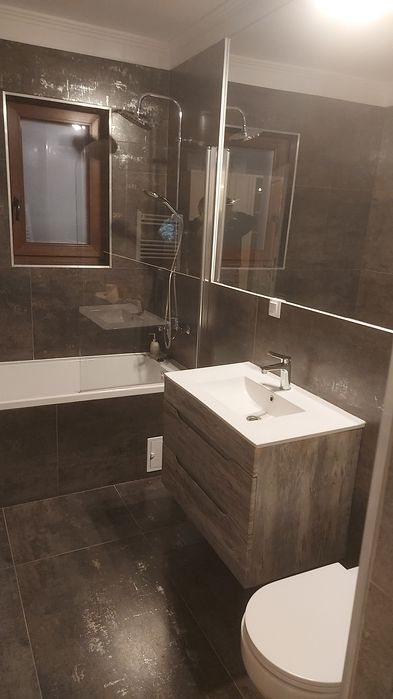 Dau spre închiriere apartament 2 camere Florești și loc de parcare