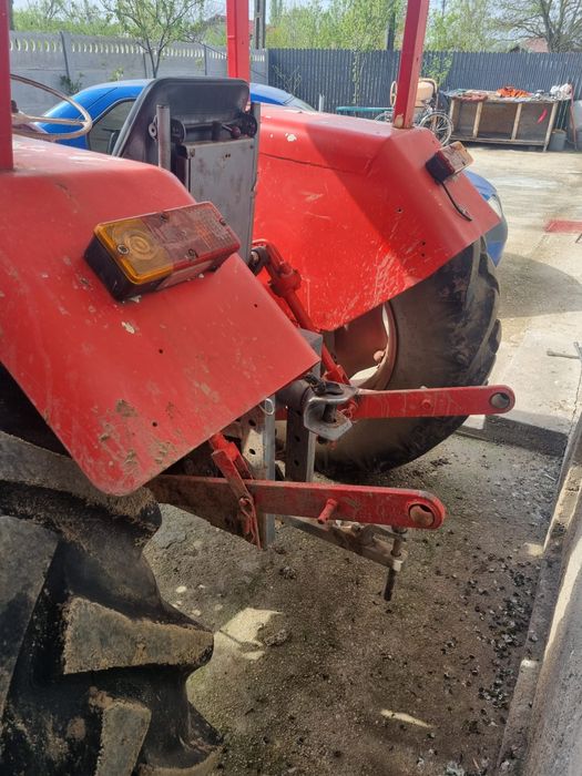 Tractor de vanzare