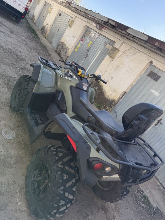 Can am outlander max 650cc
