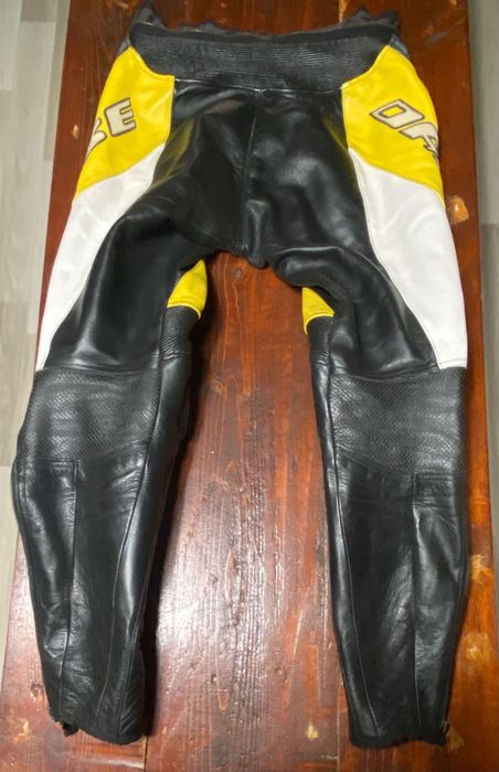 Кожен панталон Dainese