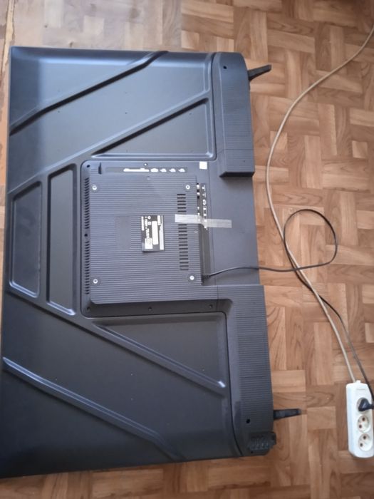 Продам телевизор