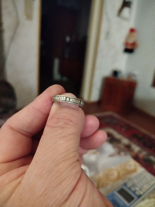 Продается серебреное кольцо