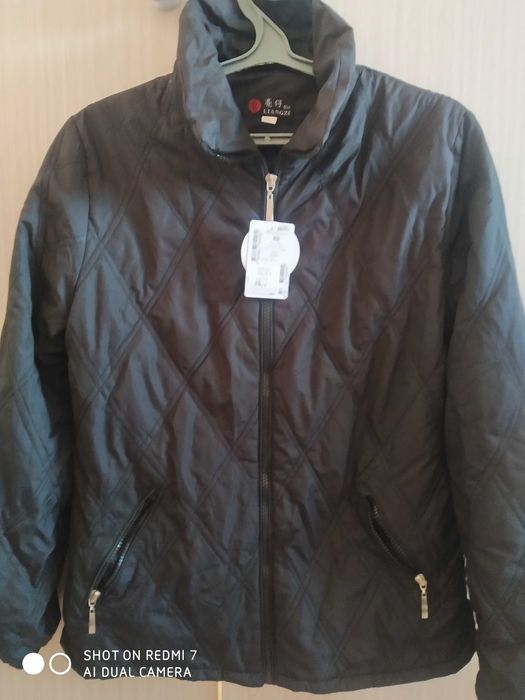 Женская куртка новая