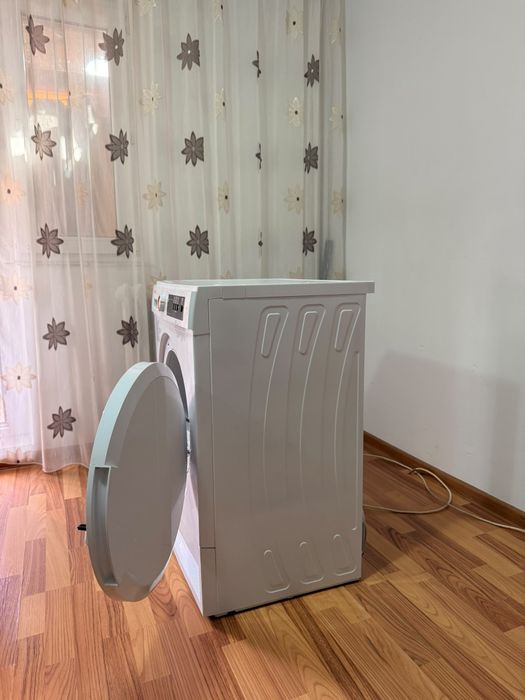Vând uscător rufe vortex de capacitate 9kg