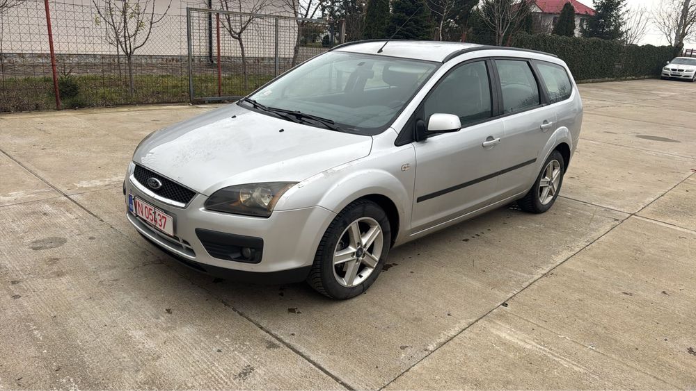 Ford focus - an 2005 - 220.000 km - 1.6 tdci