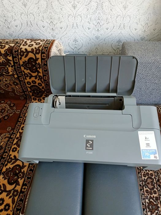 Продам принтер Canon Pixma iP1300