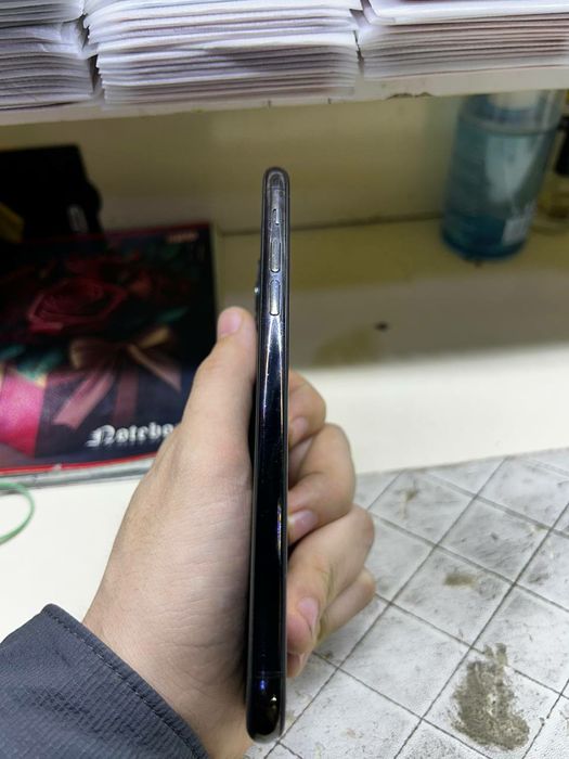 Iphene 11 pro max 64