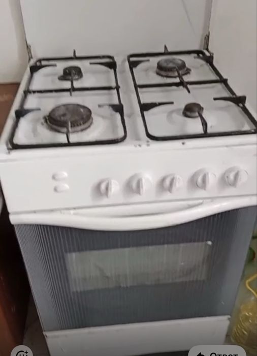 Продаю газовый плита холодильник