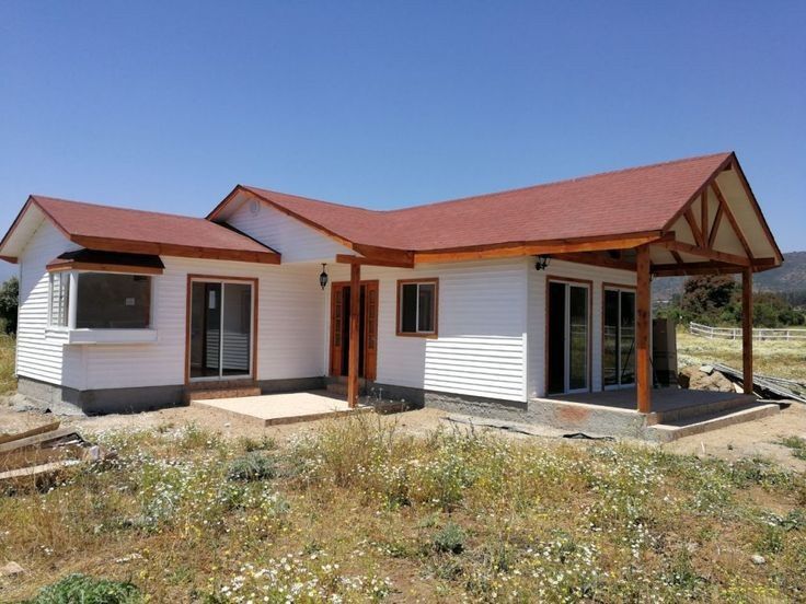 vand case pe structura metalica