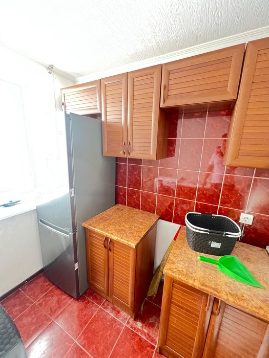 Отдам кухонный гарнитур