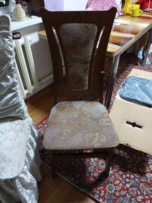 Стулья бу в хорошем состояние