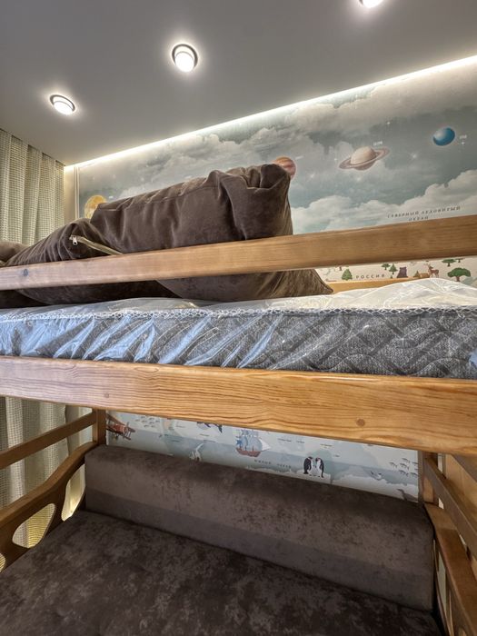 Кровать двухэтажная