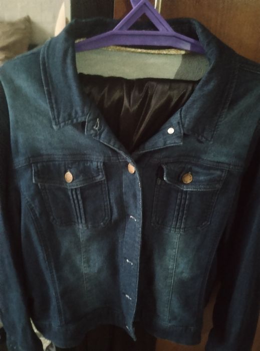 Женский джинсовый пиджак