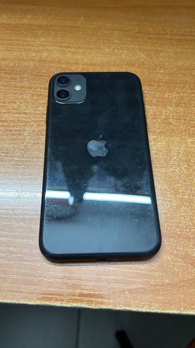 Продам Iphone 11