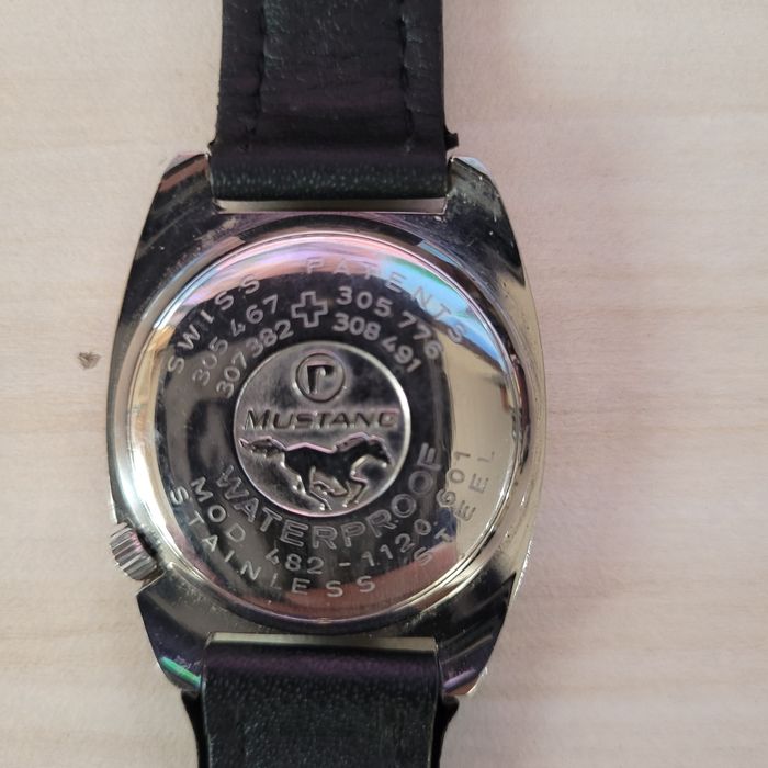 Часовник rado roamer