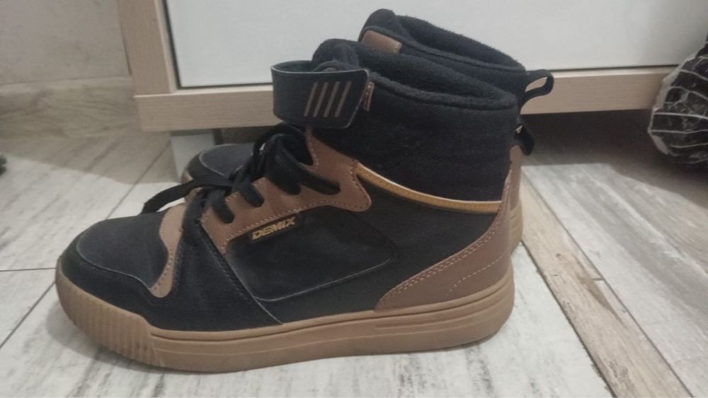 Продам б/у обквь 35-37 р.