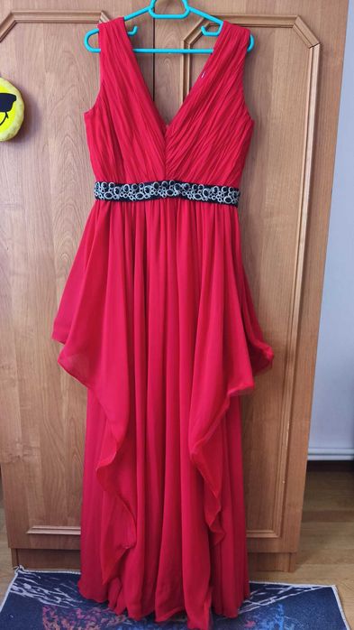 Vând rochie dama