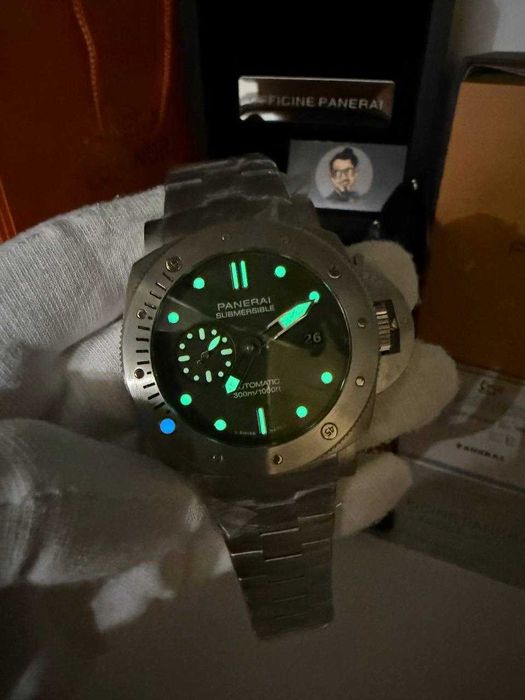 Panerai Luminor Submersible