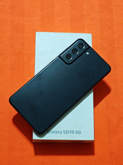 Samsung S21 FE 256 gb Ram 8 5G EAC