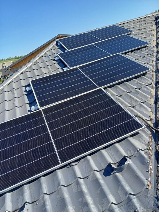 Spălare profesională panouri fotovoltaice