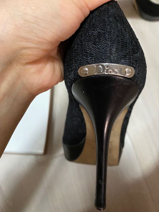 Продам туфли Диор оригинал
