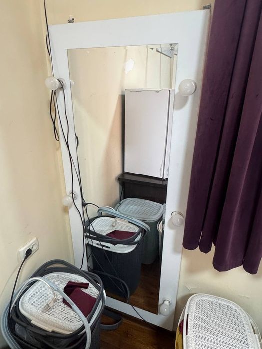 Зеркало со светом