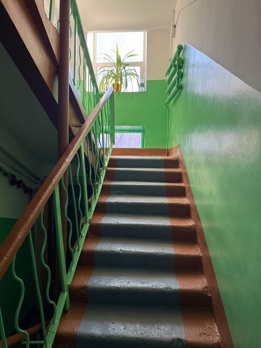 Продам 3 комнатную квартиру